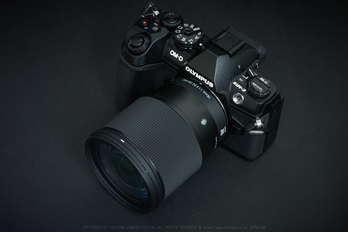 SIGMA 16mm f1.4 DC DN